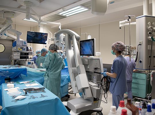 Mikroskop operacyjny