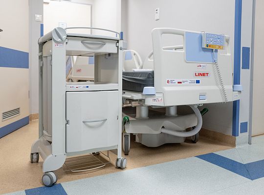 Nowe, wygodne, komfortowe, ułatwiające pielęgnację i leczenie pacjenta-łóżka dla pacjentów onkologicznych!